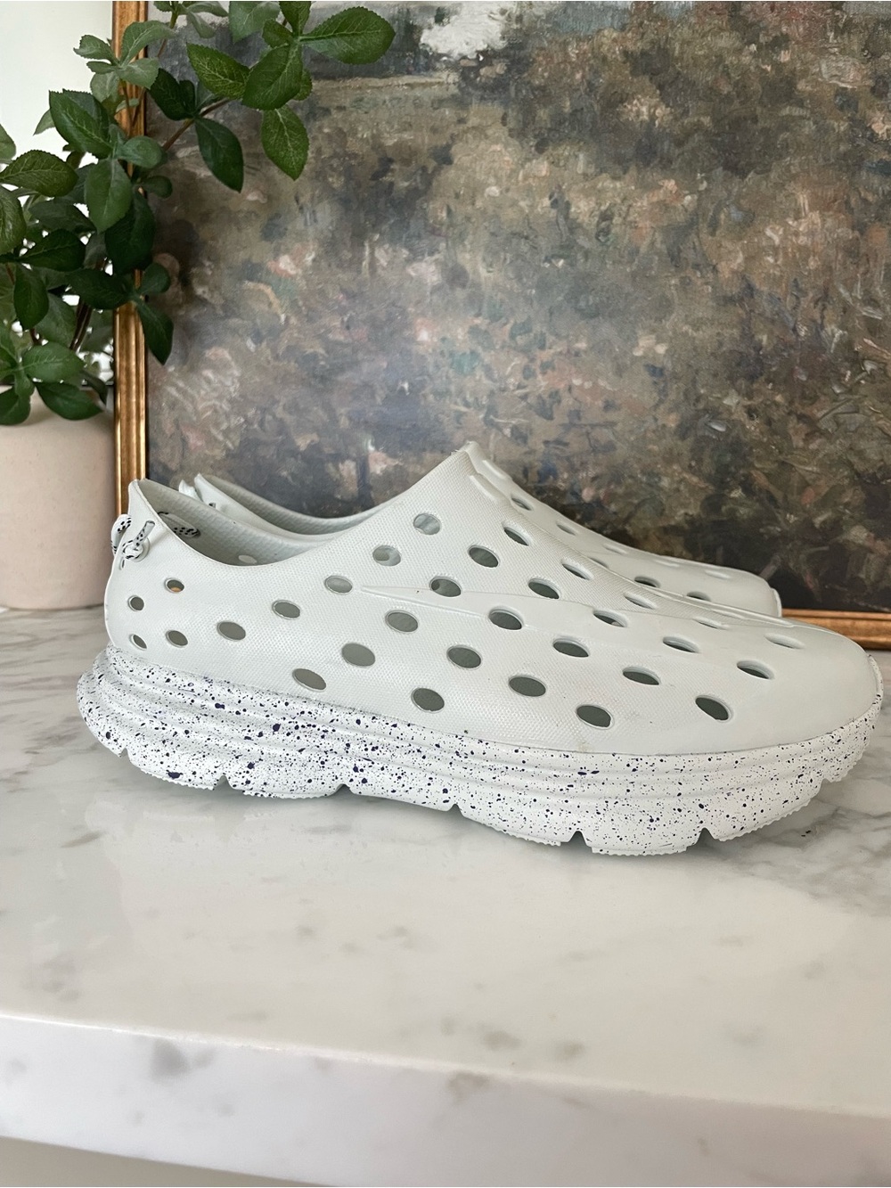 Kane Footwear Revive Cloud Gray Speckle Shoes Active